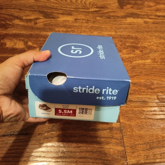 Stride Rite Brown Kids Shoes - Picture 6 of 6